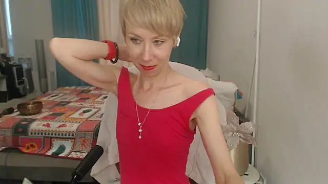 LuxuryNika