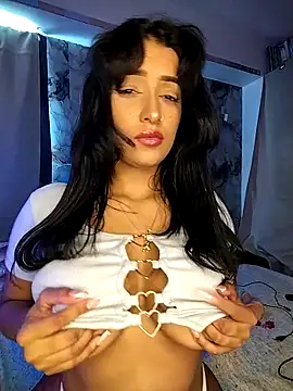SaharQamar webcam