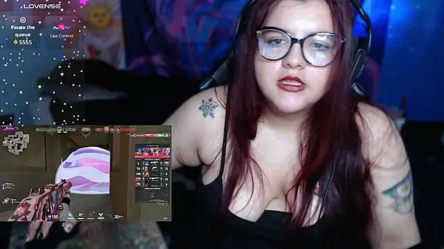 Annee23 live cam on StripChat