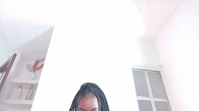 Riri_Blonde10 webcam