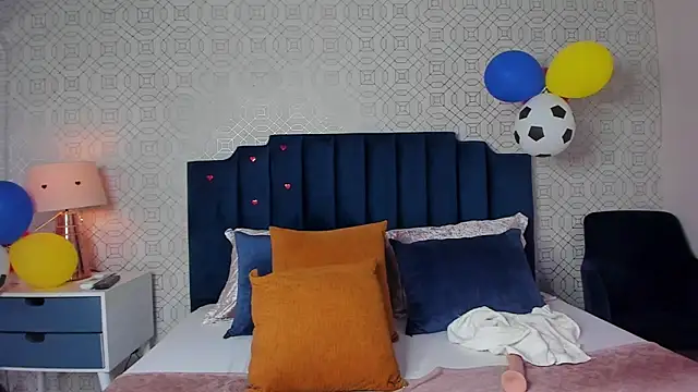 ashleythompson2025 webcam