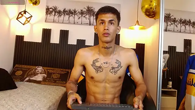 Duncan_brown live cam on StripChat