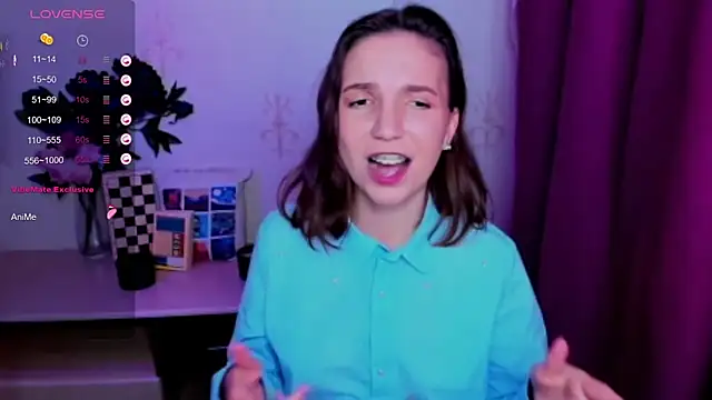 KindHazelHere_ webcam