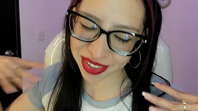 Katty_mouth live cam on StripChat