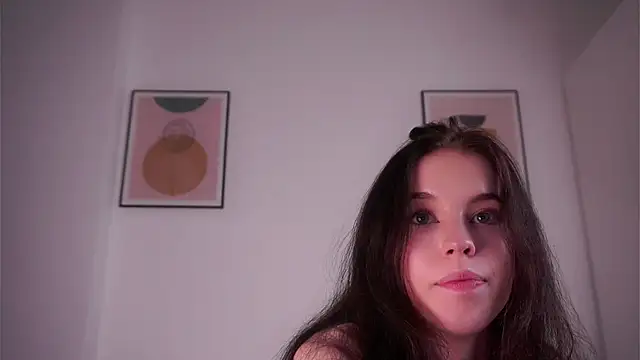 cleotildepiel (F teen) - make me feel you❤😘❤