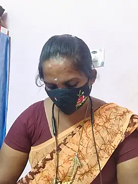 CuteTamizhachi live cam on StripChat