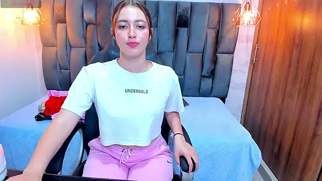 Miel_ferrer live cam on StripChat