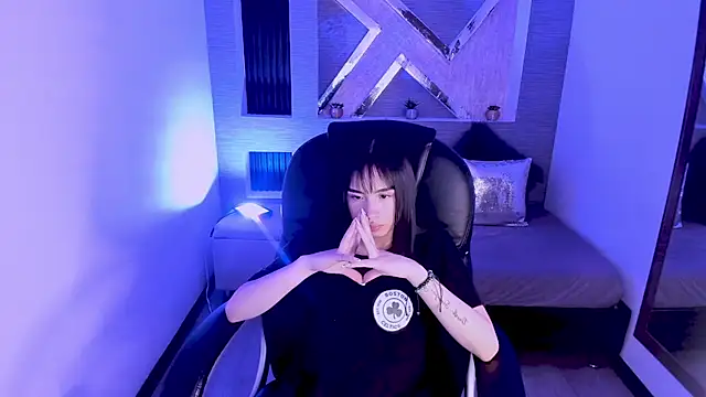 Hanna_Bloomm