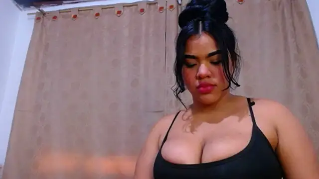 bicky_24 - Bicky_24's free webcam - UK Sex Cams
