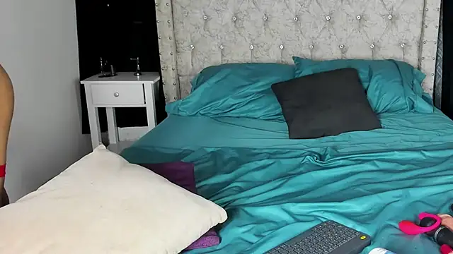 aleja_spearsx webcam