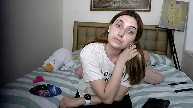 Iren live cam on StripChat