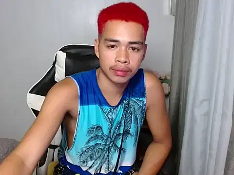 curlyasian_njxx