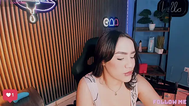 Emily_robertss1 webcam