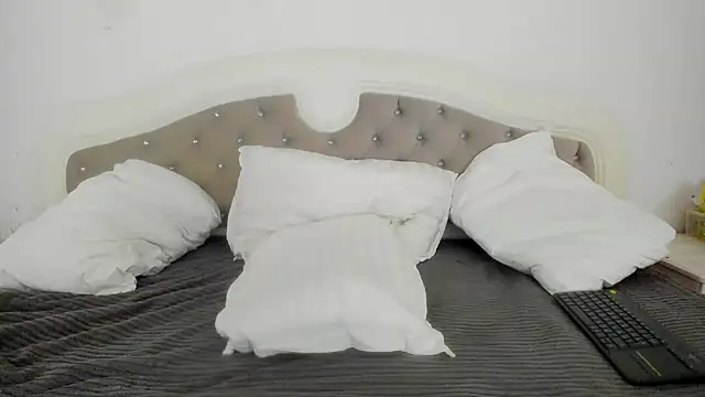 meryamvip webcam