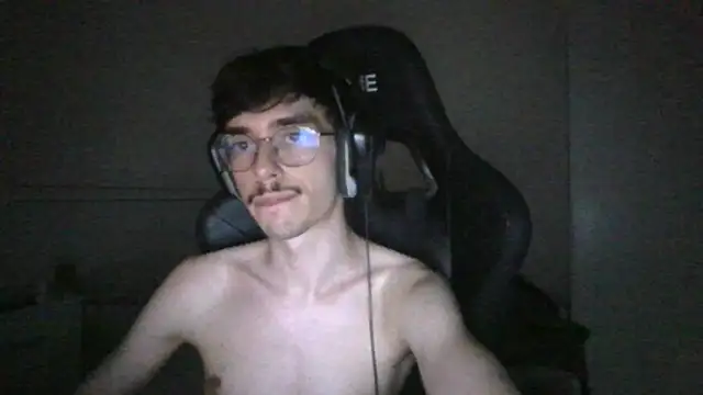 Nerd Young Twink Wanna Cum - I Explode so Much Cum