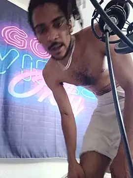 Mikaaa97 webcam