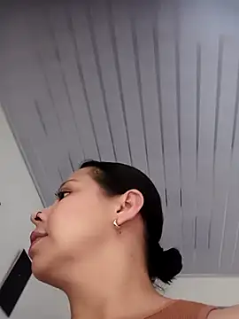 RossyAlvarez webcam