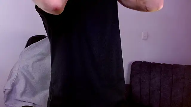 H3ll_B0I webcam