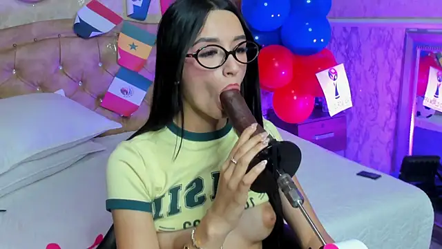 MELODYY_SWEET webcam