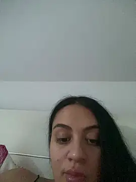 ayshalove live cam on StripChat