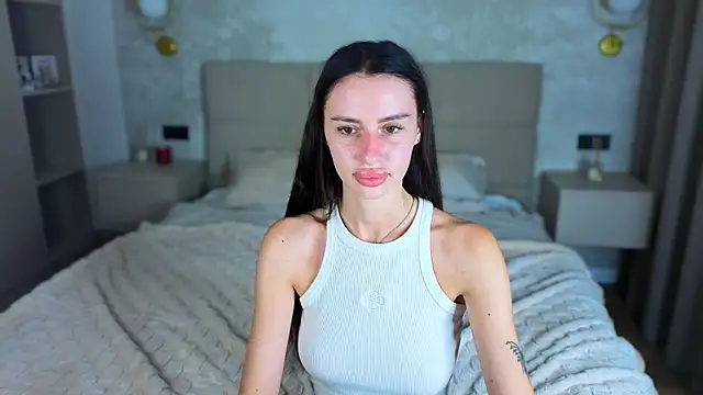 Snow_WhiteeeX live cam on StripChat