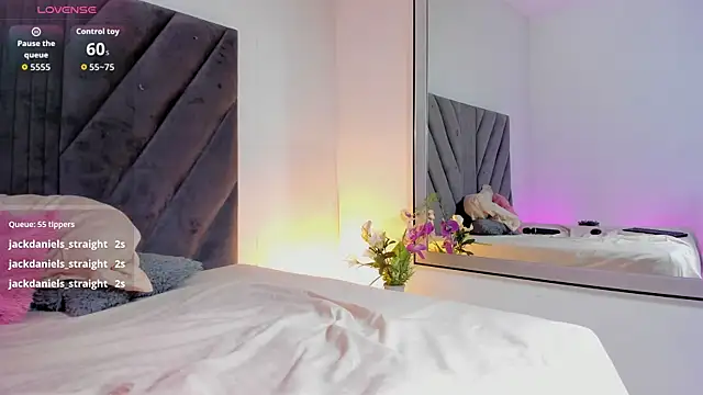 Miaatorres_ webcam