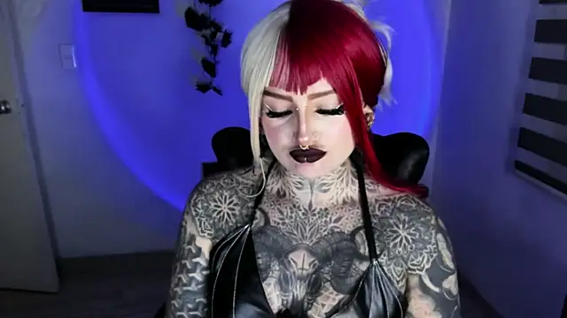 Anaii_Gomez live cam on StripChat