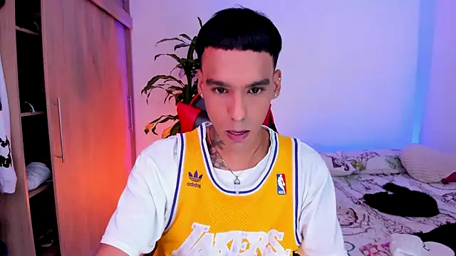 Damianwhite webcam