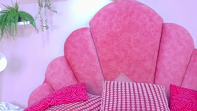 MyApril__ webcam
