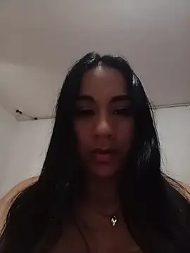 alessiavixen1 live cam on StripChat