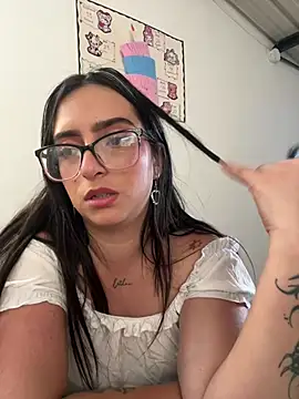 Kloenovoa- live cam on StripChat