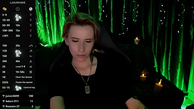 _Shadow_devil__ live cam on StripChat