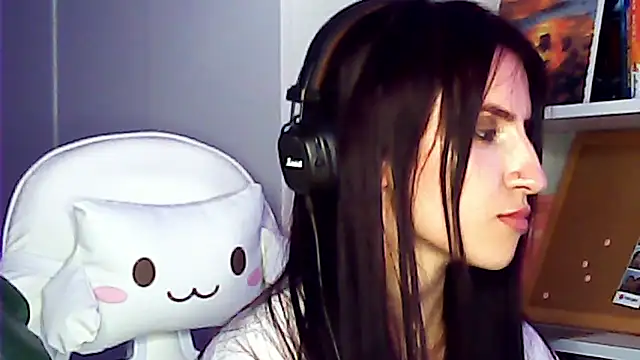Monica_Cutersseys webcam
