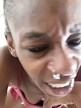 Jasmine_FullsShine webcam