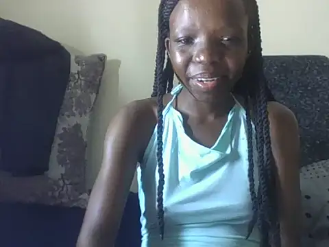 Baddie_Floxxy live cam on StripChat