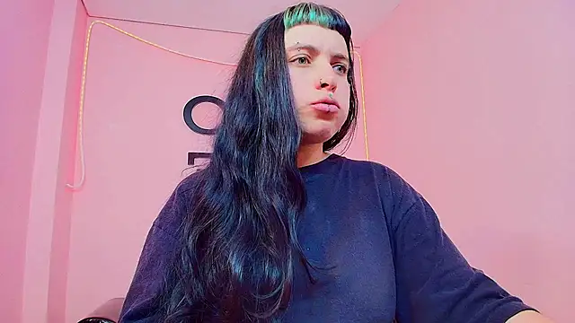 _sofia_smth_xx live cam on StripChat