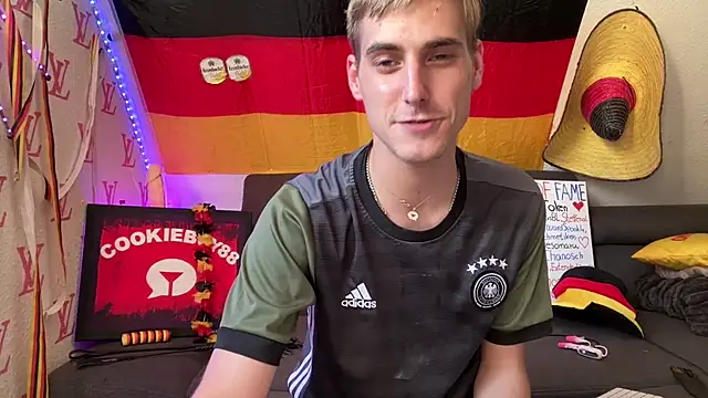 Cookieboy88 webcam