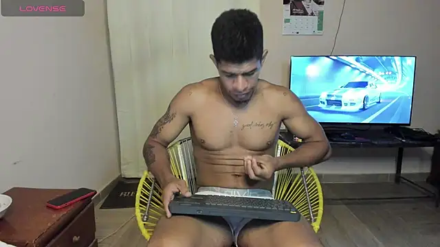 antonio_aguilarx webcam