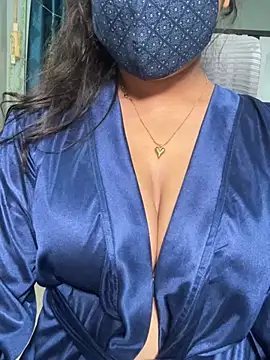 Lisa_afreen live cam on StripChat