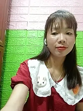 AmyLinee01 live cam on StripChat
