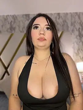 ValeriaCarter live cam on StripChat