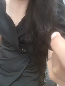 sushmita0 live cam on StripChat