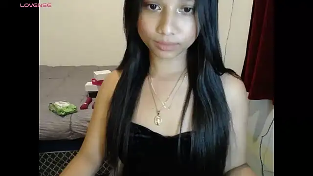Maria_stella live cam on StripChat