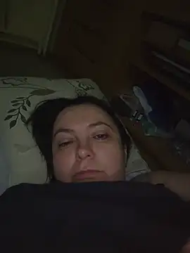 EmmaEmmy40 live cam on StripChat