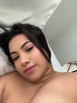 Nicol_0 live cam on StripChat