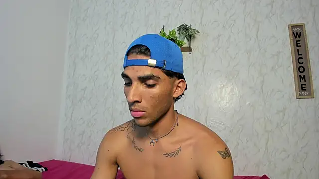 Llaicelellyn - Couple webcam sex chat
