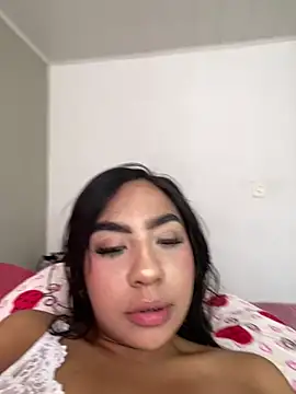 Lola_12_ webcam