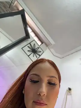 Kiarhatrixie1 webcam