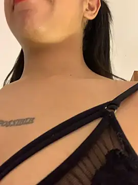 Lily_em webcam