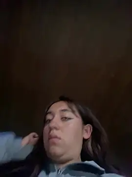 Im_Luuu webcam